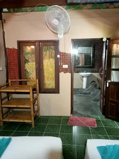 Standard Twin Room with Fan — P P Garden Home Bungalow